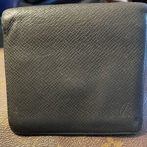 Louis Vuitton Textured Black Wallet